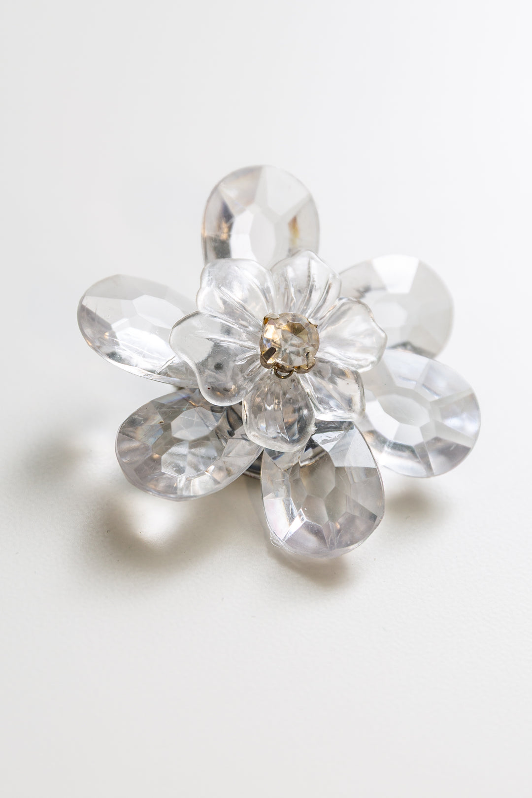 Flower Brooch (Clear)