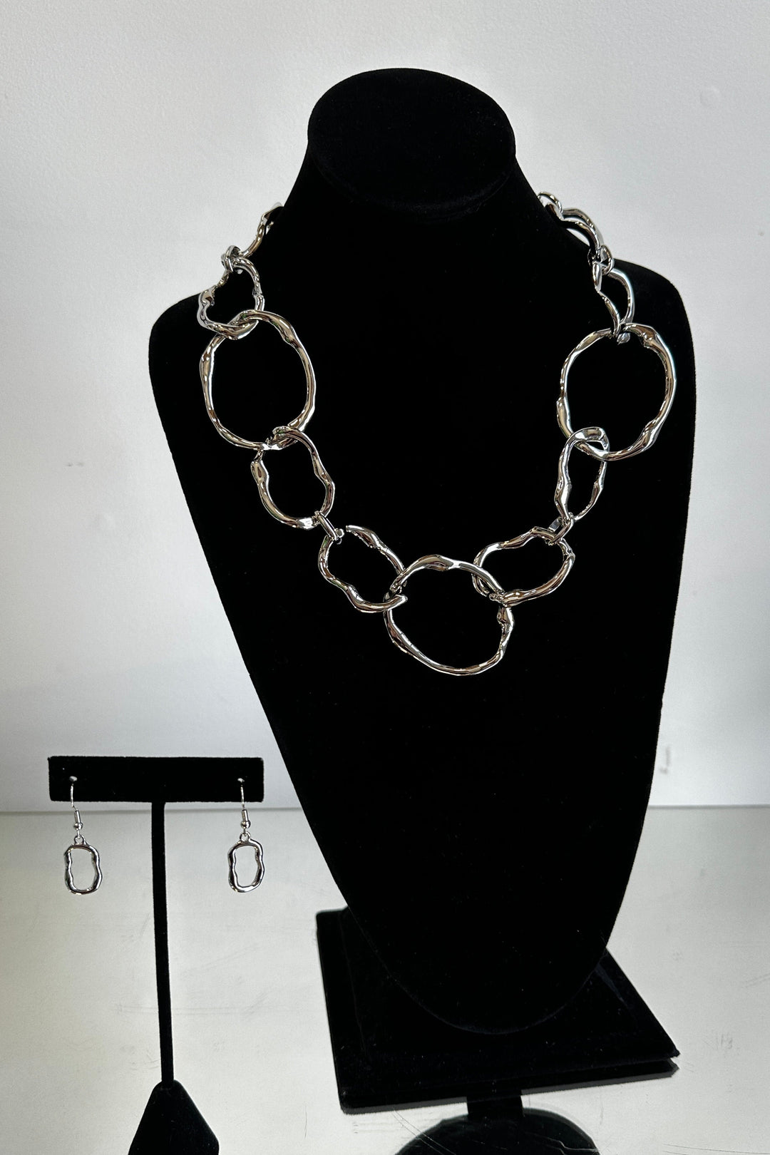 Silver Ripples Necklace Set