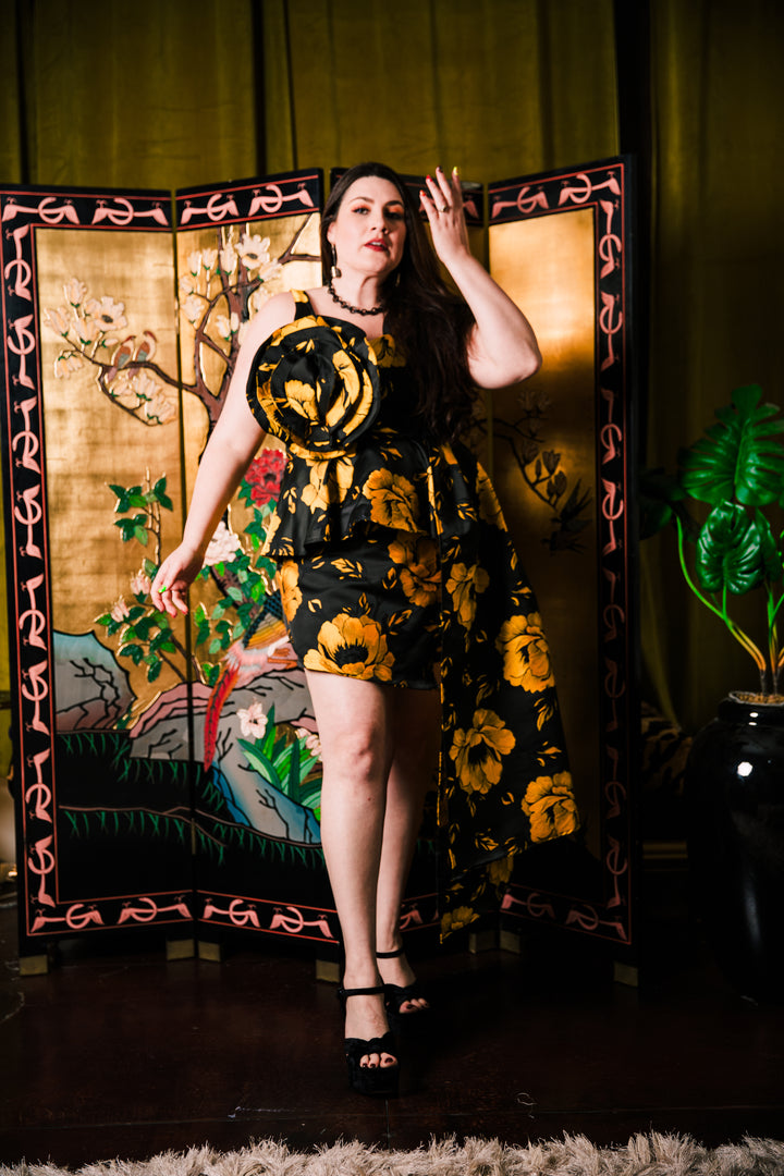 Fleur Peplum Top in "Pagliacci"
