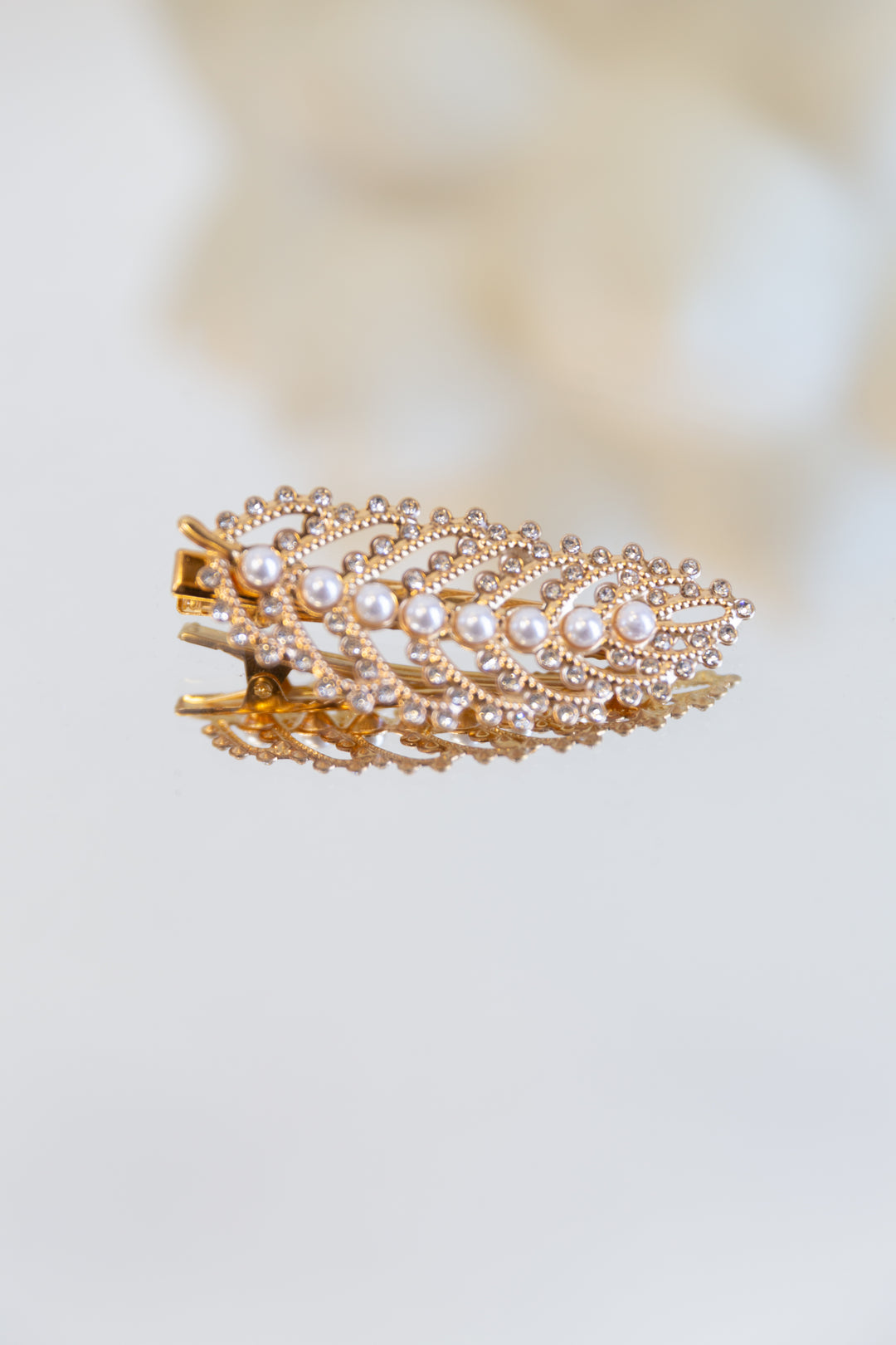 Leaf Pearl Hairclip (Gold & Silver)