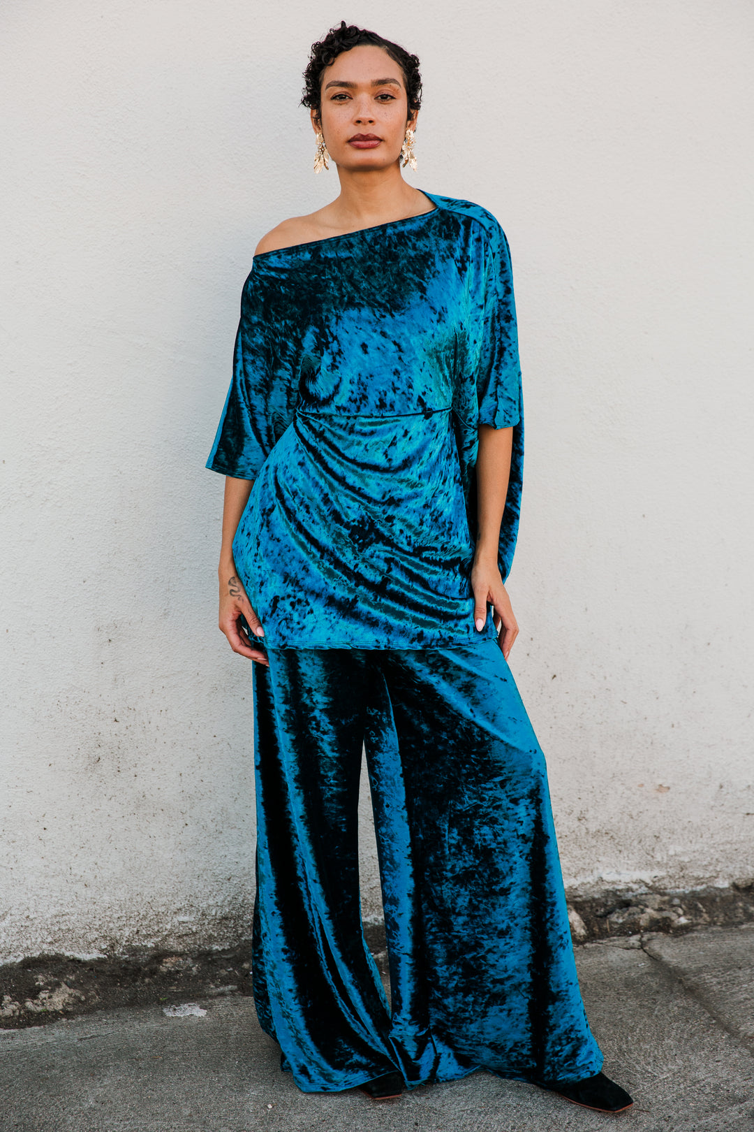 Halftan in "Crushed Velvet" (Antique Blue)