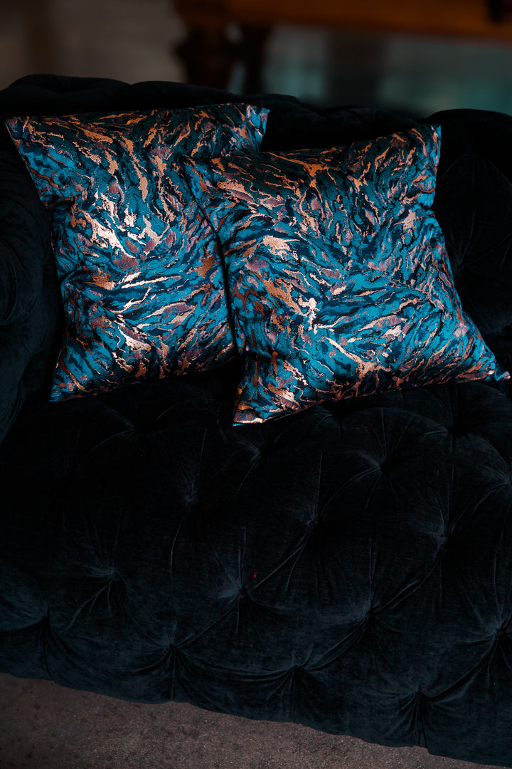 Pillow in “Zampa" (Blue)