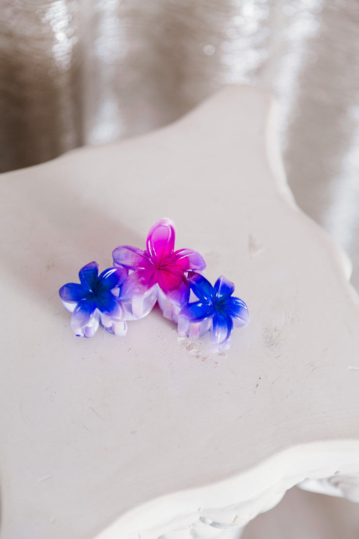 Three Flower Butterfly Claw (Purple)