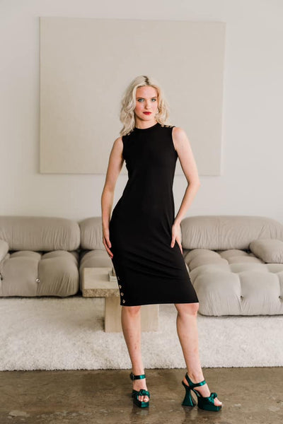 Grommet Knit Dress (Black)