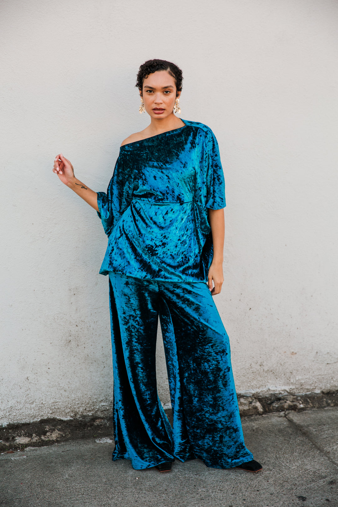 Halftan in "Crushed Velvet" (Antique Blue)