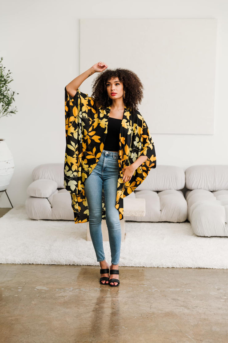 Coloratura Cape "Bursts of Yellow"
