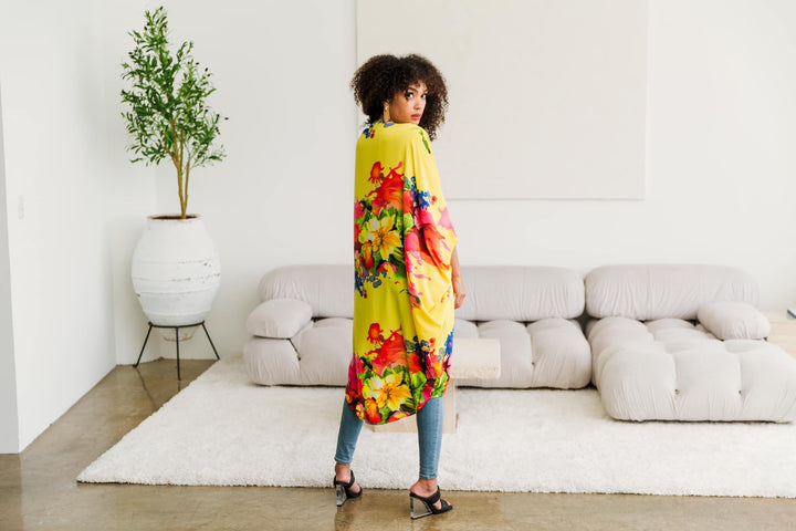Coloratura Cape in "Jennifer"