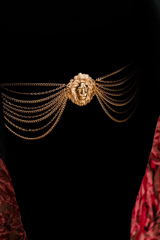 Lion Head Draped Chain Belt (Gold)