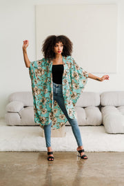 Coloratura Cape "Lotus Go Out"