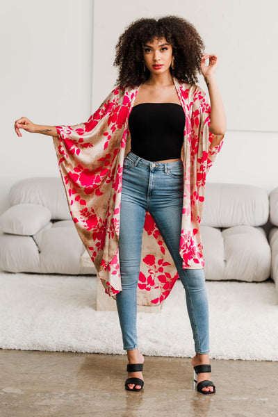 Coloratura Cape "Candy-Coated Walls"