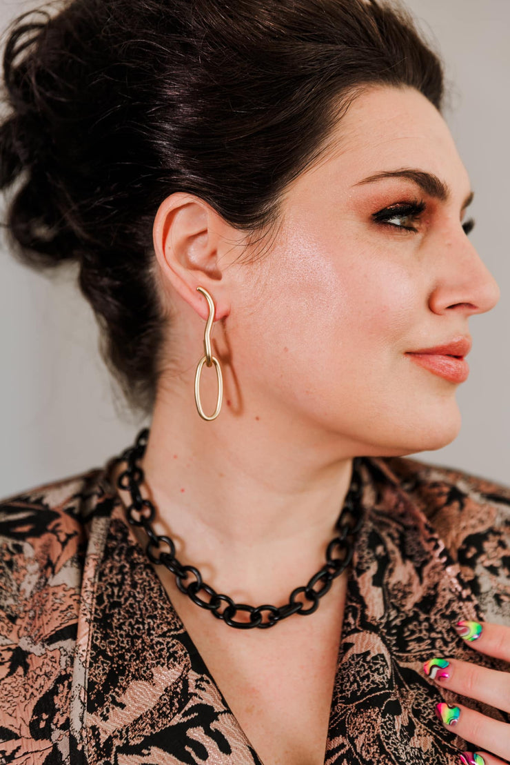 Escape From Paris: Gold Squiggly Oval Hoop Earrings