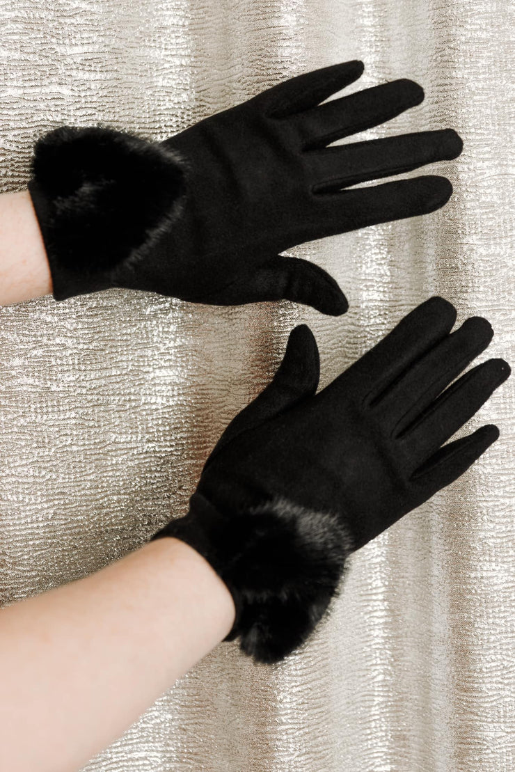 Heart Gloves (Black)
