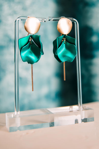 Petal Pop Earrings (Metallic Turquoise)