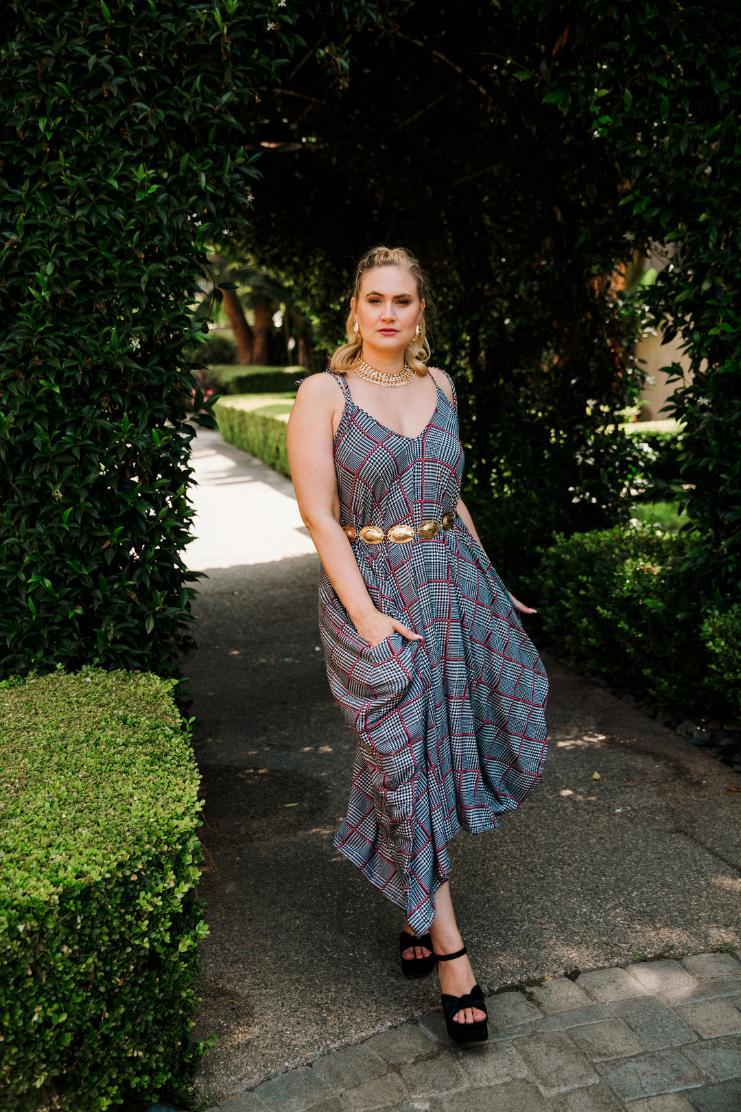 V is for Vinnik Dress in “Nine to Five"