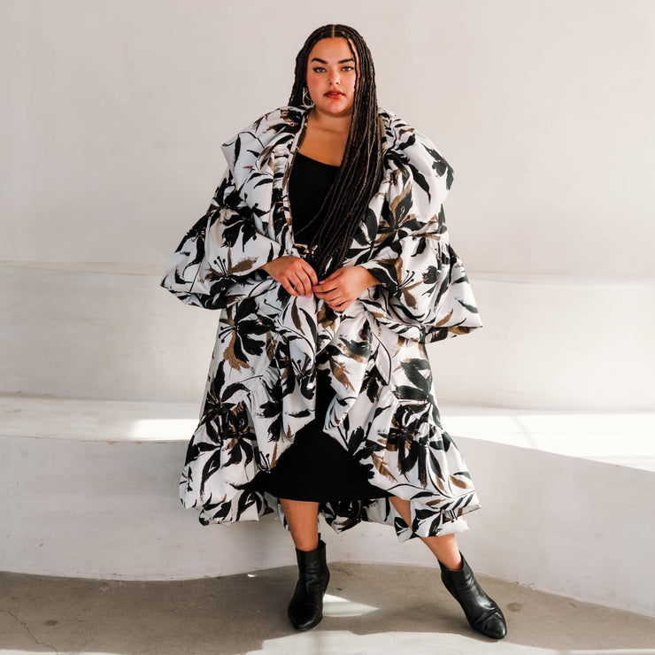 Manhattan Opera Coat in "Poliuto"
