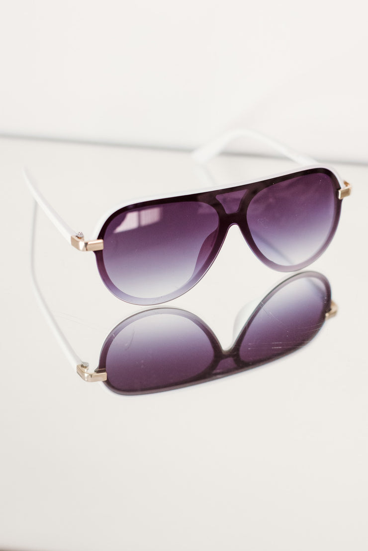 Aviator Sunglasses (white)