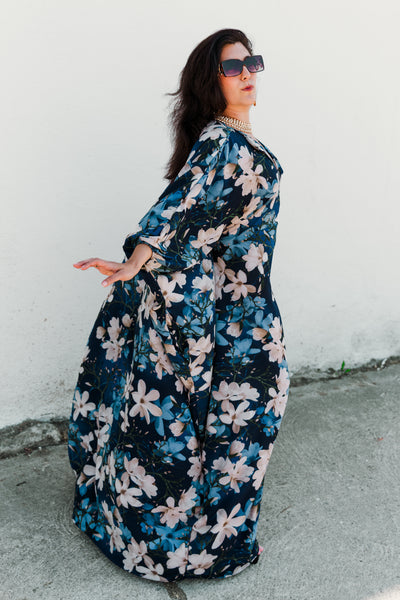 Glissando Kaftan in “Ethel”