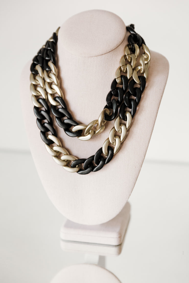 Escape From Paris: Mega Chain Necklace (Gold)