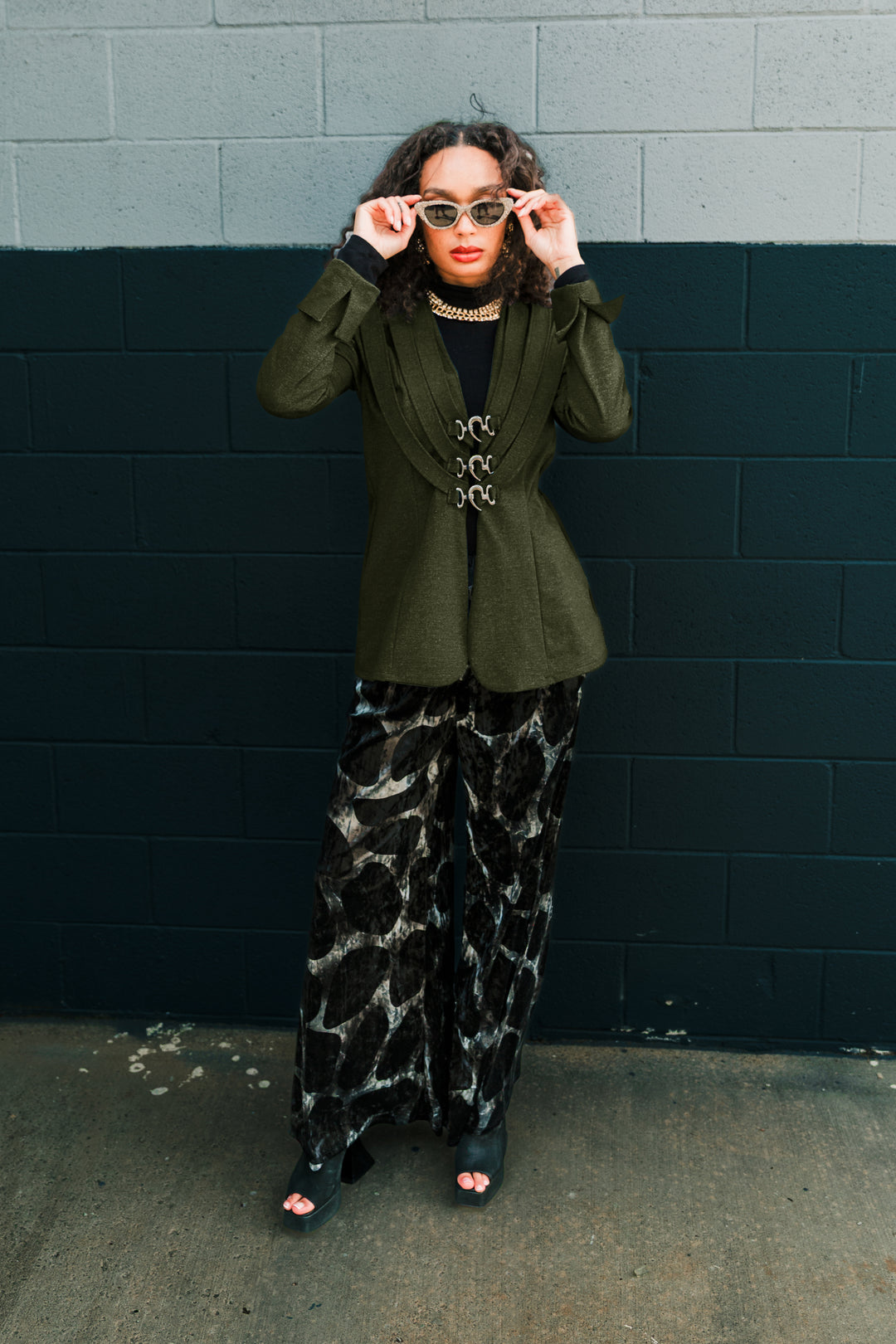Sartorialist Ponte Blazer in "Olive”