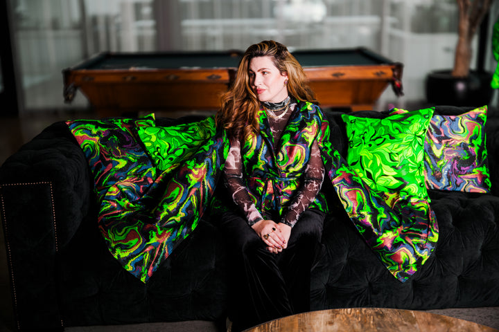 Pillow in "Brat Marble"