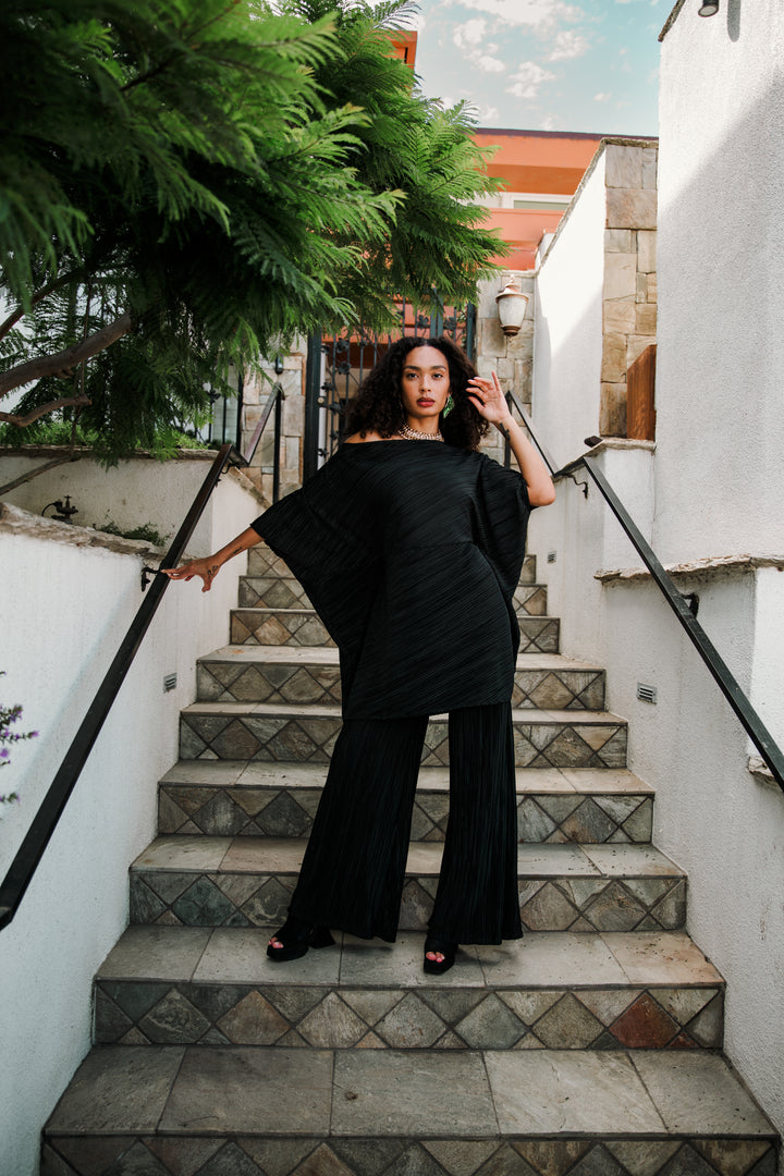 Halftan in "Slink" (Black)