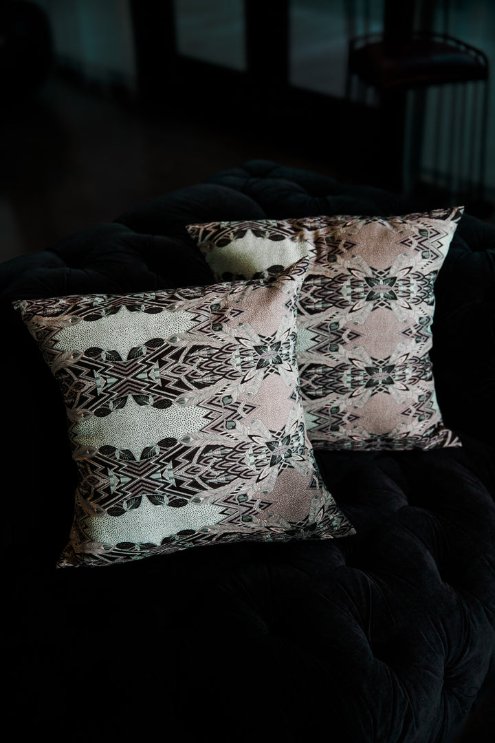 Pillow in “Palm Springs" (Mint)