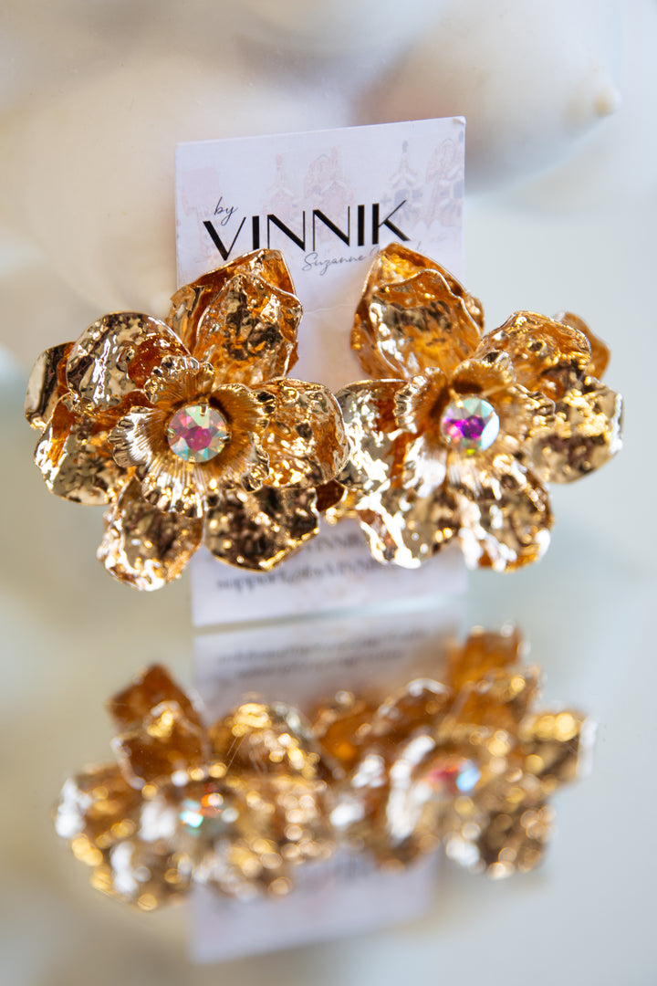 Hammered Gold Flower Earrings