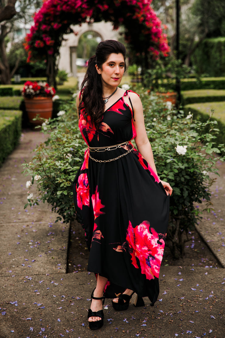 V is for Vinnik Dress in "Janai"