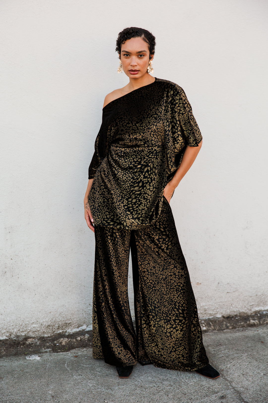 Halftan in "Gold Foiled Leopard"