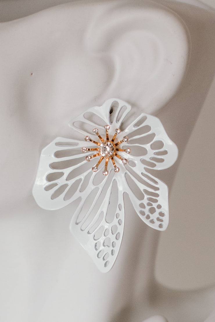Amour Collection: Eyelet Flower Earrings