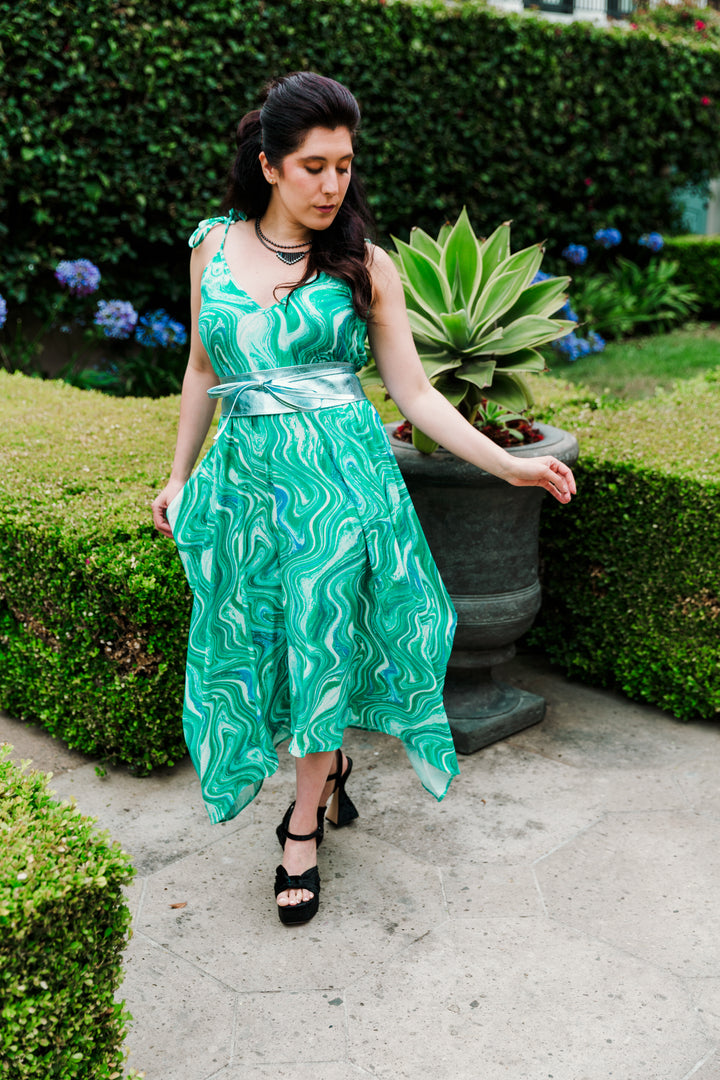 V is for Vinnik Dress in "Abstract"