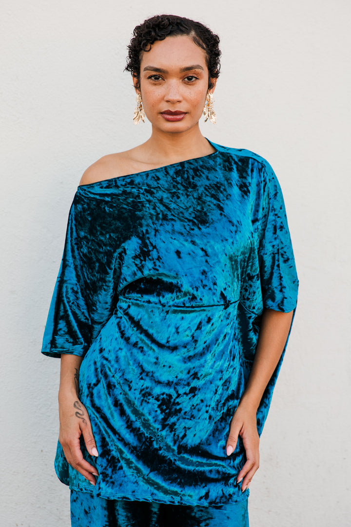 Halftan in "Crushed Velvet" (Antique Blue)