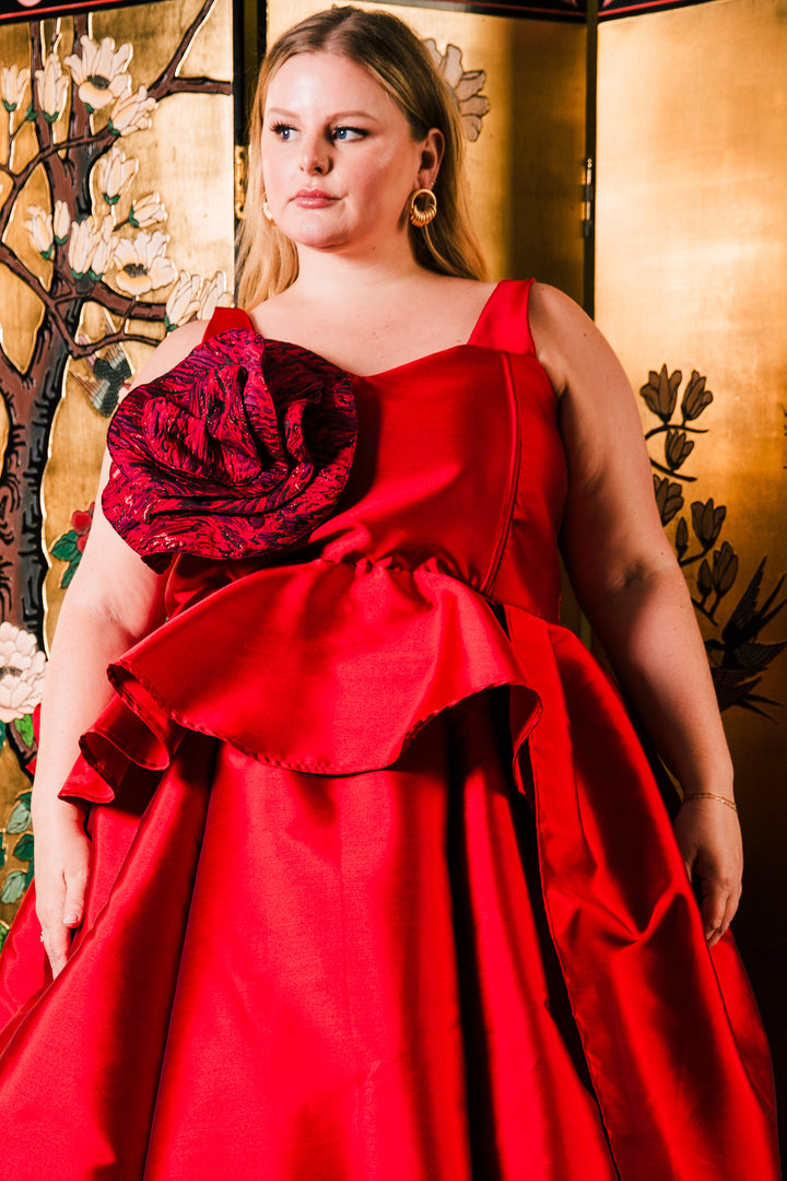 Fleur Interchangeable Rosette in "Mefistofele"