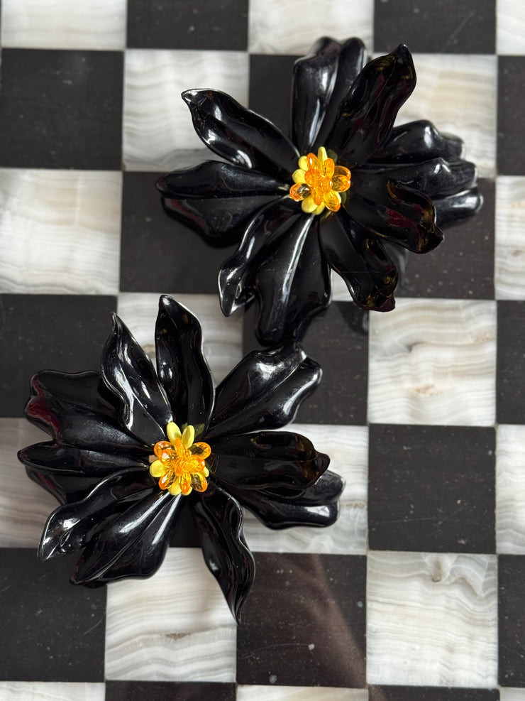 Humongous Tiki Flower Earrings (Black)