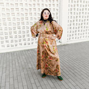 Downstage Duster in "Endless Wallpaper"