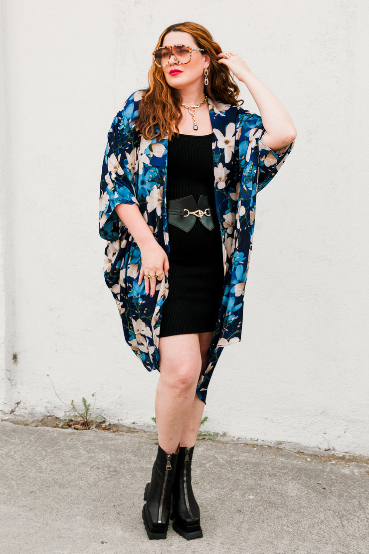 Coloratura Cape in "Ethel"