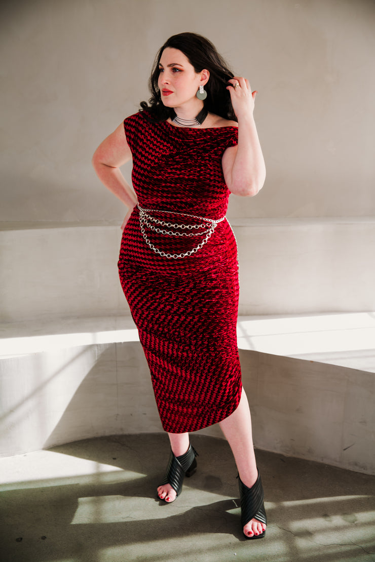 Seconda Donna Dress “Zigzag Velvet” (Oxblood)