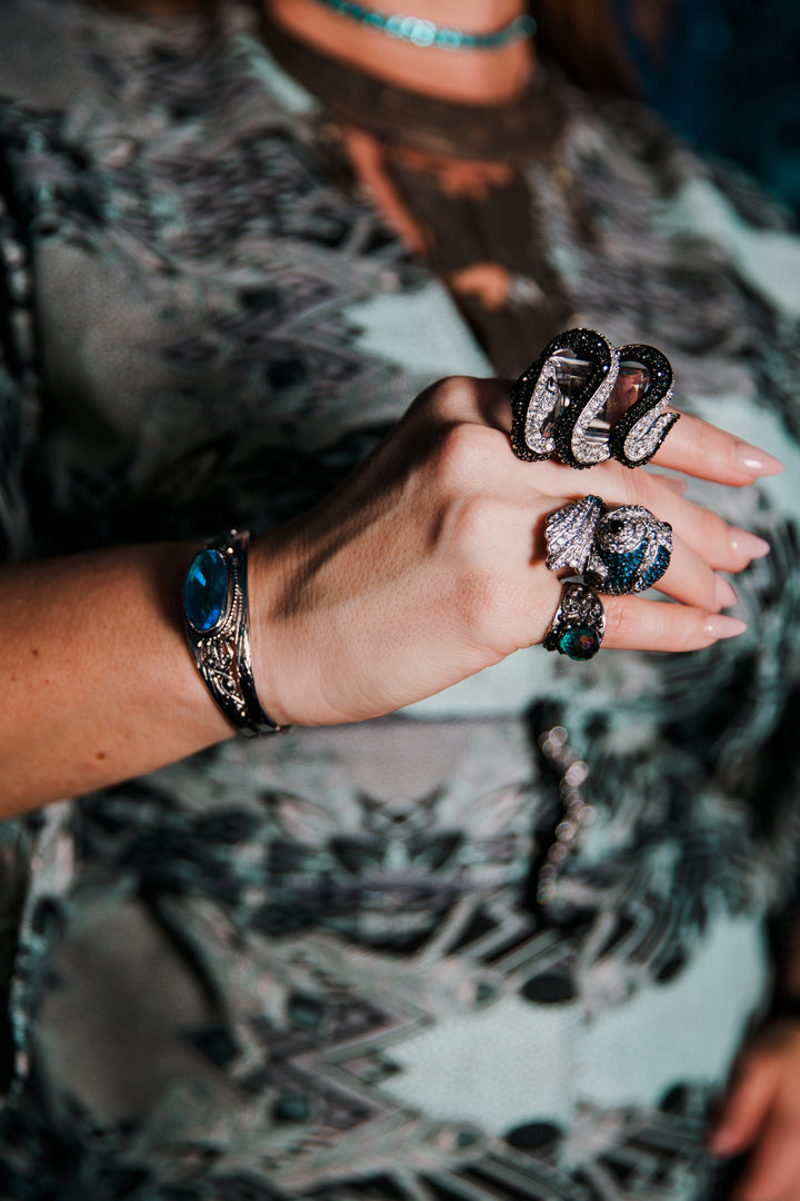 Theater Jacket in “Palm Springs" (Mint)