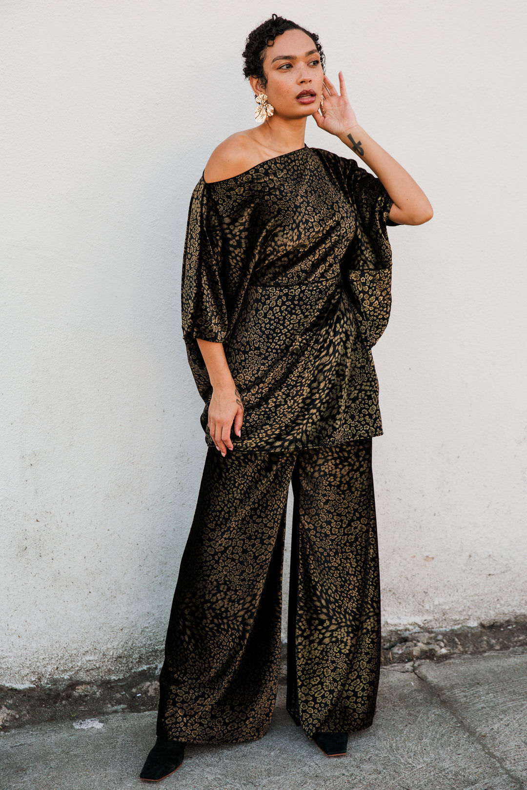 Halftan in "Gold Foiled Leopard"