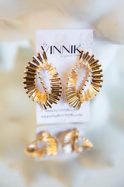 Wavy Staircase Earrings (Gold)