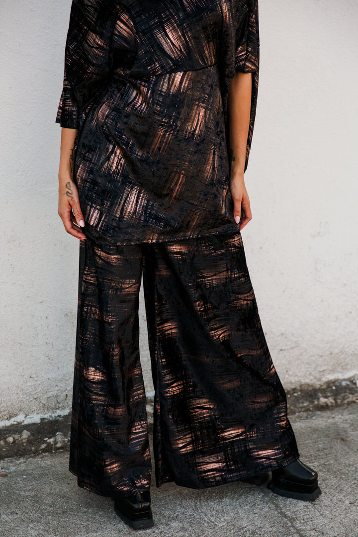 Muse Pants in “Oro Rosa e Nero”