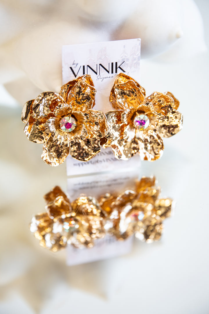 Hammered Gold Flower Earrings