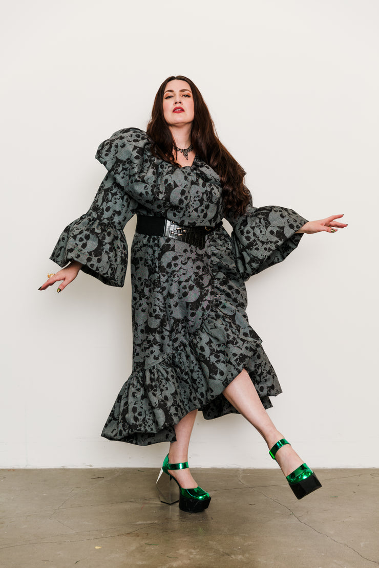 Manhattan Opera Coat in "Skulls"