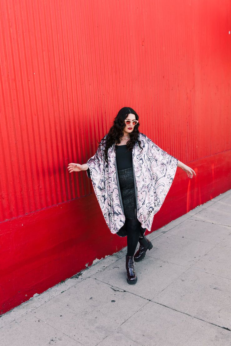 Coloratura Cape "Swirl Velvet"