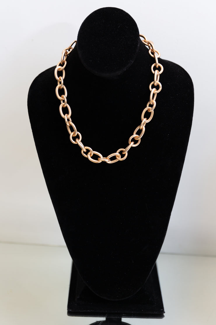 Escape From Paris: Gold Chunky Chain Necklace