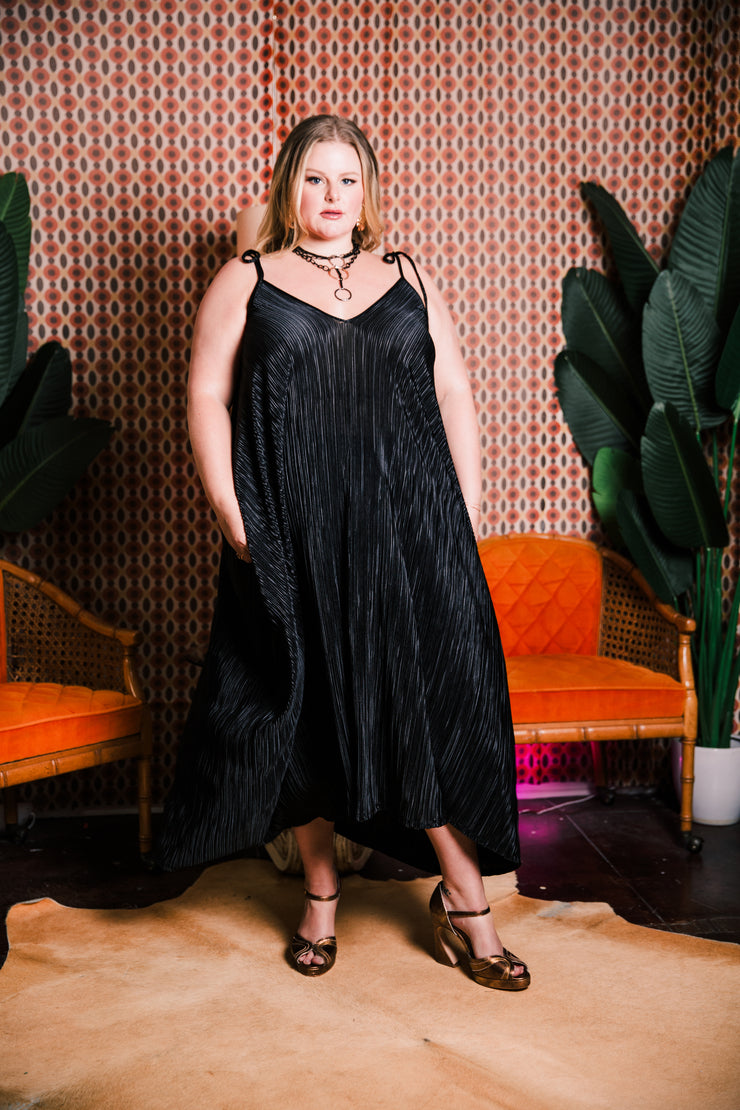 V is for Vinnik Dress in “Black Slink"