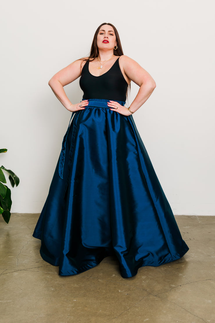 Gala Skirt in "Naughty Navy"