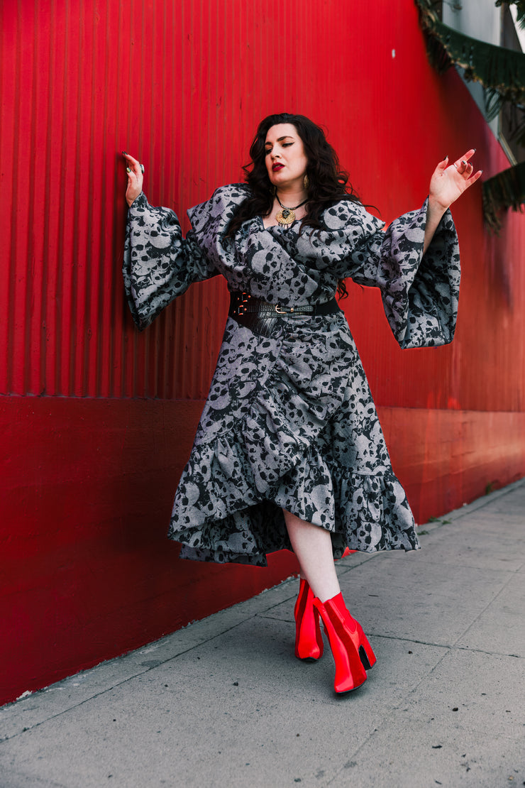 Manhattan Opera Coat in "Skulls"