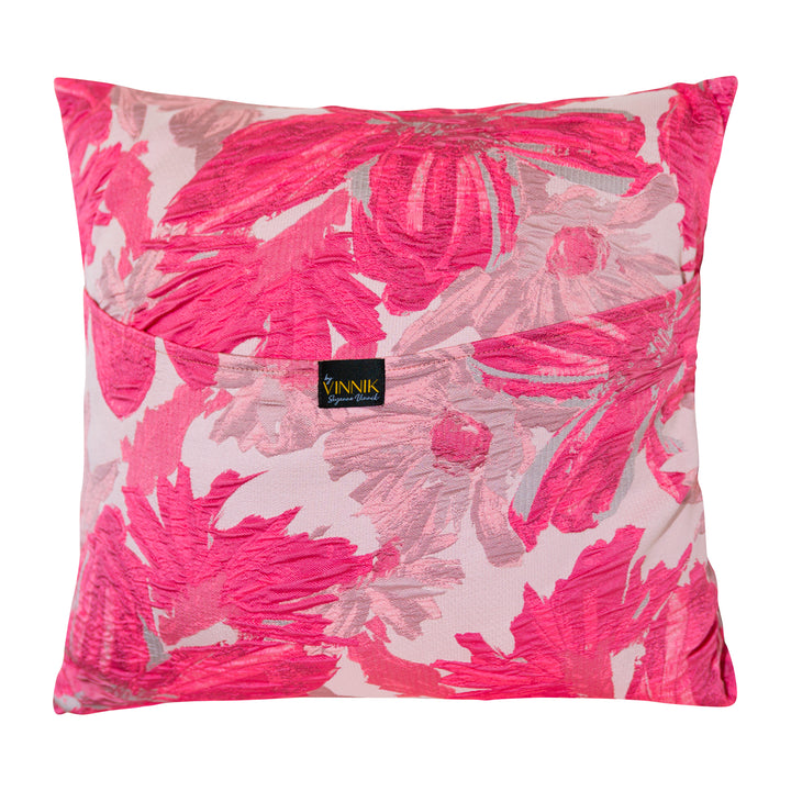 Pillow in "Le Comte Ory"