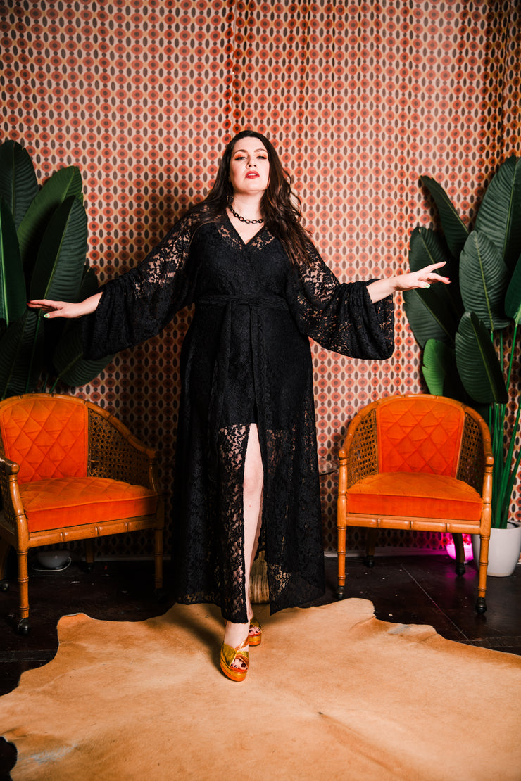 Downstage Duster in "Sexy Fun Time" (Black Lace)